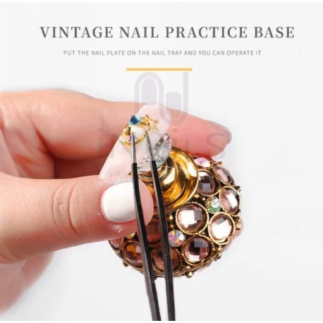 Vintage nail tip